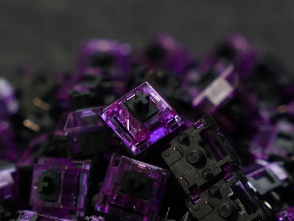 SU LAB × HMX Cthulhu Linear Switch — A lively shorter-travel linear