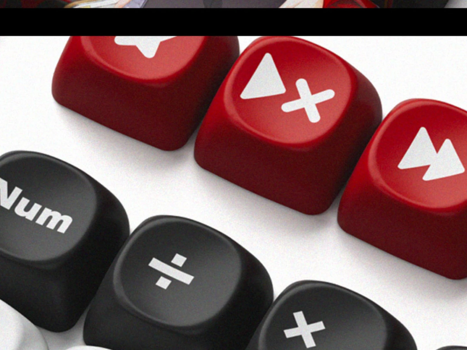 The King's Avatar novelty and numpad keycap details
